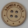 Gravēta koka laimes, veiksmes poga d.4cm 